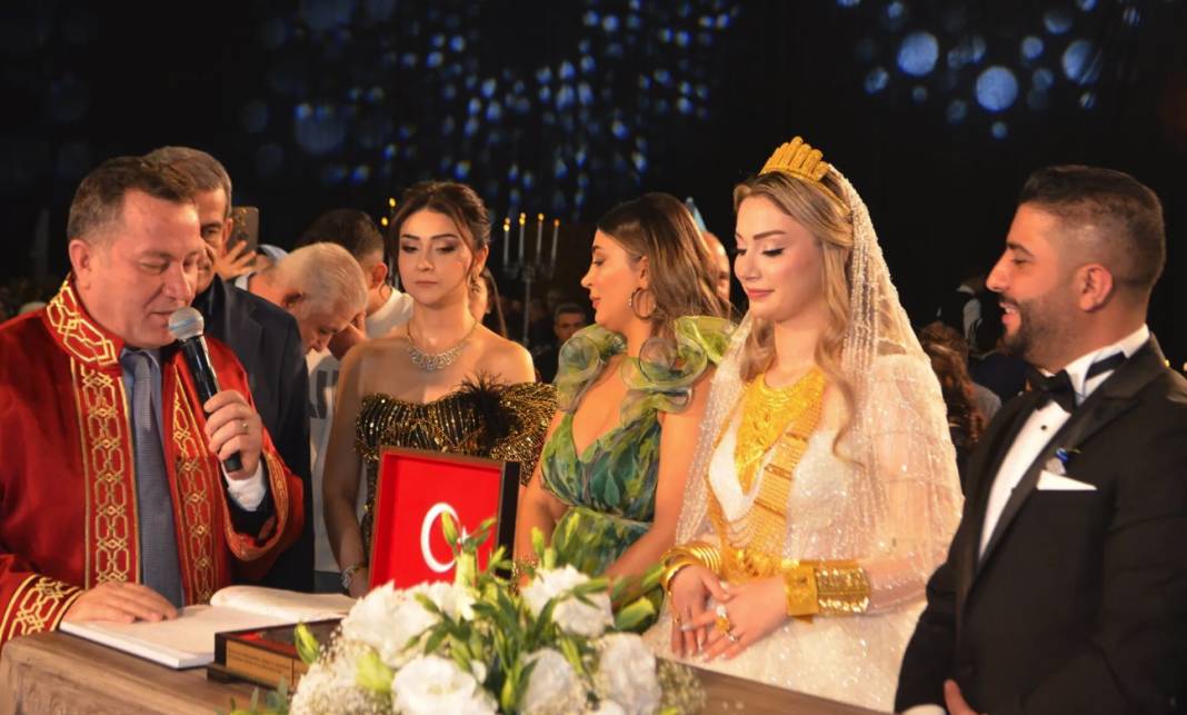 Gaziantep'in Siyaset ve İş Dünyası Bu Nikah ve Düğünde Buluştu! Muhteşem Düğünde Neler Yaşandı? 3